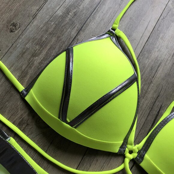 New Sexy Bandage Bikini. - Picture 13 of 16